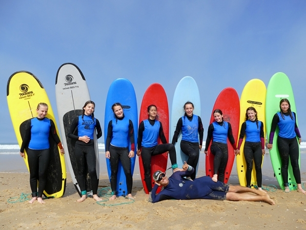 Ecole de Surf Lacanau - Surf School - WALLY SURF